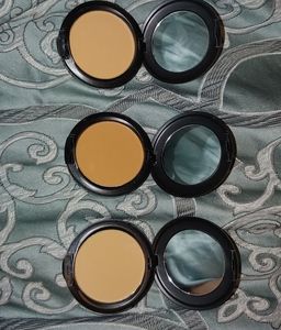 READ ⬇ 3 MAC STUDIO FIX POWDER FOUNDATION